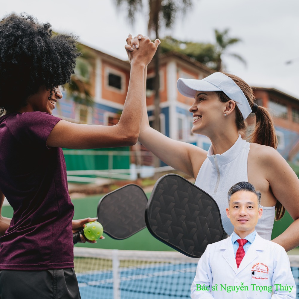Nhiều rủi ro về sức khỏe khi tập luyện Pickleball không đúng cách